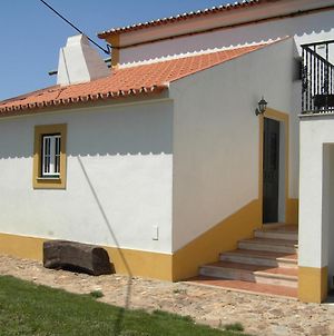 House With Authentic Tiling And Antique Furniture Vila Montemor-o-Novo Exterior photo