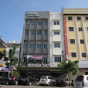 Hotel Wisata Palimbão Exterior photo