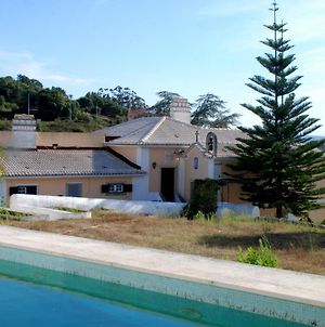 6 Bedrooms House With Shared Pool Enclosed Garden And Wifi At Lisboa Exterior photo