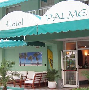 Palme Hotel Lido di Jesolo Exterior photo