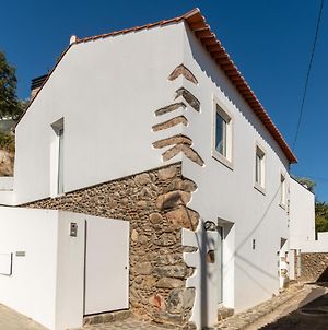 Beautiful House Vila Miranda do Corvo Exterior photo