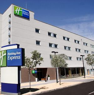Holiday Inn Express Madrid - Getafe Exterior photo