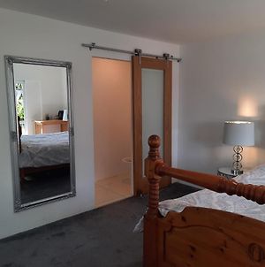 Shannon Airport Collection Drop Off Included Double Room En-Suite Bunratty Exterior photo