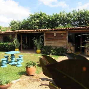 La Villa Chales Garden Serra Negra  Exterior photo