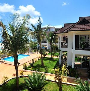 Sansi Kendwa Beach Resort Exterior photo