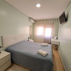 Private Room At Fatima'S Porto Exterior photo