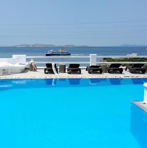 Flaskos Suites And More Agios Stefanos  Exterior photo