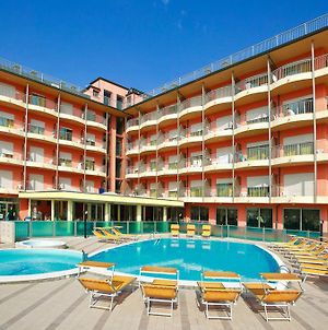 Adria Beach Club Hotel Cesenatico Exterior photo