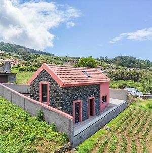 Mountain Retreat By Madeira Sun Travel Vila Porto Moniz Exterior photo