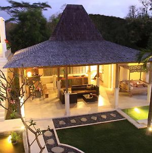 Boho Hills Bali Hotel Pecatu Room photo