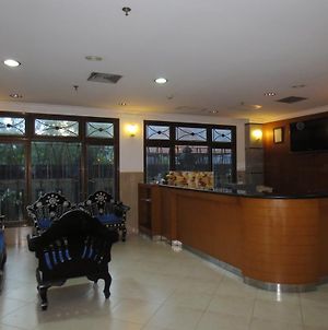 Bali Paradise City Hotel Dempassar Exterior photo