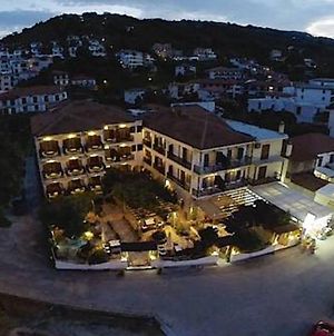 Zefiros Hotel Agios Ioannis  Exterior photo