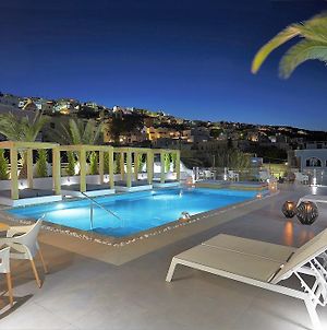 Callia Retreat Suites - Adults Only Fira (Santorini) Exterior photo