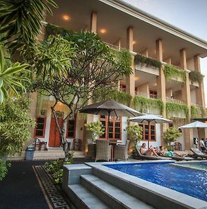 Pondok Anyar Hotel Kuta Lombok Exterior photo