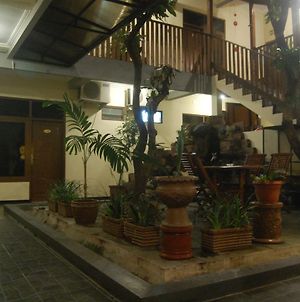 Sagan Huis Hotel Jogjacarta Exterior photo