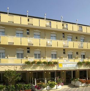 Hotel La Capinera Bellaria-Igea Marina Exterior photo