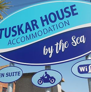 Tuskar House By The Sea Hotel Rosslare Harbour Exterior photo