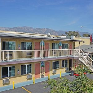 Lincoln Motel Pasadena Exterior photo