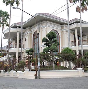 Ndalem Nugraheni Hotel Jogjacarta Exterior photo