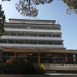 Hotel Ambra Lignano Sabbiadoro Exterior photo