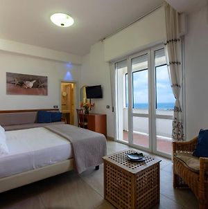Hotel Elios Bellaria-Igea Marina Exterior photo