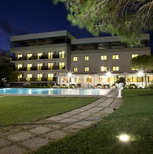 Hotel Falcone Lignano Sabbiadoro Exterior photo