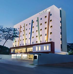 Amaris Hotel Citra Raya - Tangerang Exterior photo