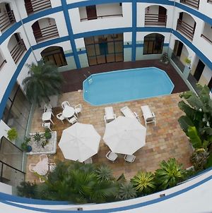 Bombinhas Palace Hotel Exterior photo
