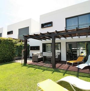 Modern Luxury Townhouse 3 Bedroom Townhouse Olhos De Agua Communal Pool At03 Exterior photo
