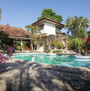 Hotel Bali Warma Dempassar Exterior photo