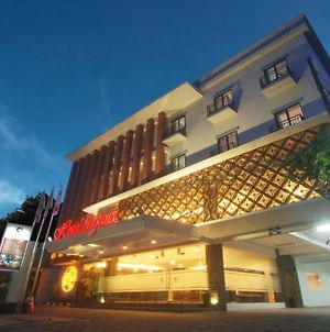 Hotel Arjuna Jogjacarta Exterior photo