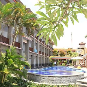 Grand Sinar Indah Hotel Legian Exterior photo