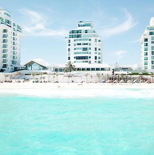 Oleo Cancun Playa Hotel Exterior photo
