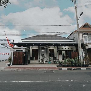 Griya Suryo Wijilan Hotel Jogjacarta Exterior photo