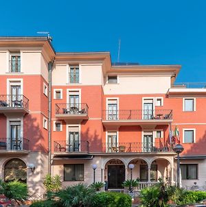 Hotel Villa Luigia Rimini Exterior photo