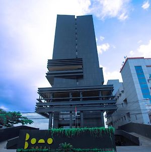 Bono Hotel Pekanbaru Exterior photo