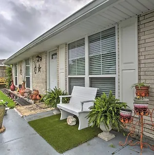 Apartment With Patio 15 Miles To French Quarter! Avondale Exterior photo