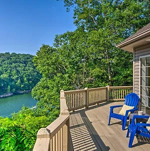 Luxe Lake Cumberland Retreat With Decks On 1 Acre! Jamestown Exterior photo