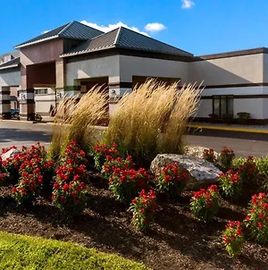 Chester Hotel And Conference Center Exton Exterior photo