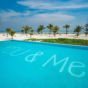 You&Me Resort Pagoda Beach Exterior photo