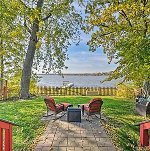 Lakefront Home With Game Room, Theater And Dock! Fox Lake Exterior photo