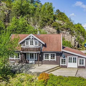 Amazing Home In Lindesnes With 5 Bedrooms, Indoor Swimming Pool And Wifi Svenevik Exterior photo
