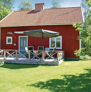Nice Home In Vrigstad With 2 Bedrooms And Wifi Exterior photo