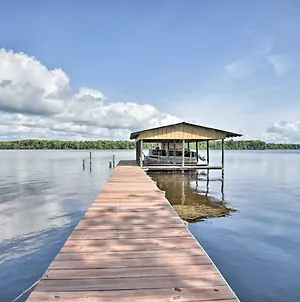 Waterfront Welaka Escape With Private Docks! Vila Exterior photo