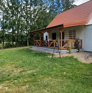 Domek Na Mazurach -Pieczarki Vila Pozezdrze Exterior photo