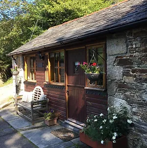 Romantic, Secluded Cottage In Cardinham Woods, Cornwall Exterior photo