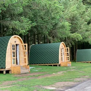 Camping Pods At Colliford Tavern Bodmin Exterior photo