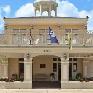 Carmel Inn And Suites Thibodaux Exterior photo