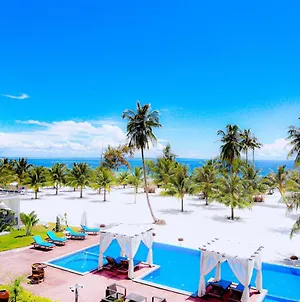 Ruma Ocean Resort - 菩提云裳海景度假酒店 Pagoda Beach Exterior photo