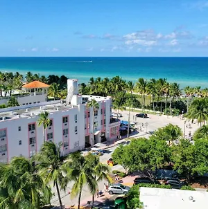 Beach Bae -Deco Studio Steps From The Ocean Miami Beach Exterior photo
